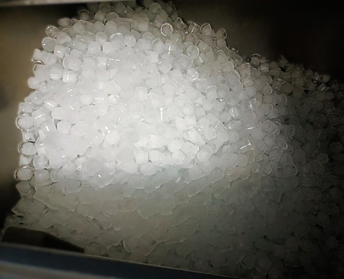 Hielo en cubos de alta densidad