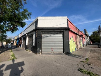 Venta / Local Comercial / Santiago