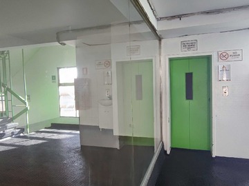 Venta / Local Comercial / Santiago