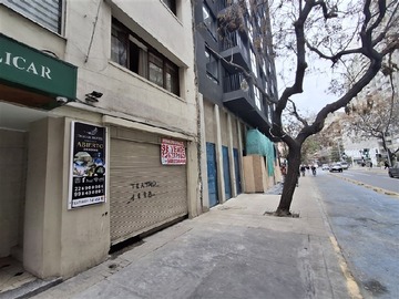 Venta / Local Comercial / Santiago
