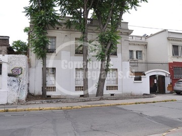 Venta / Local Comercial / Santiago