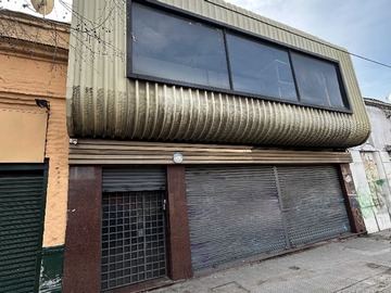 Venta / Local Comercial / Santiago