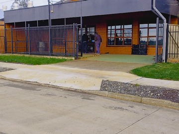 Venta / Local Comercial / Victoria