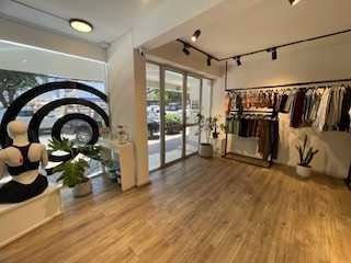 Venta / Local Comercial / Vitacura