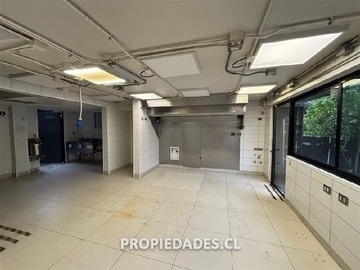 Venta / Local Comercial / Vitacura