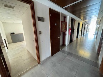 Venta / Oficina / Colina