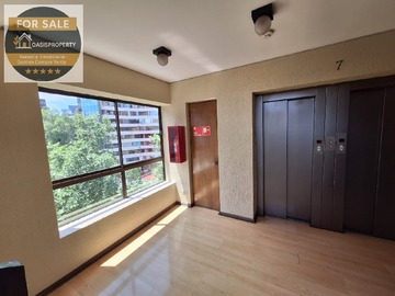 ASCENSOR PISO DE LA OFICINA