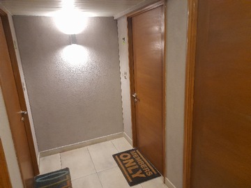 Puerta entrada oficina