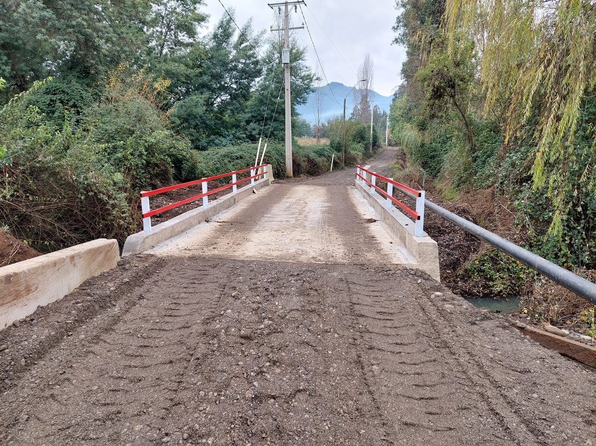 Nuevo puente de acceso