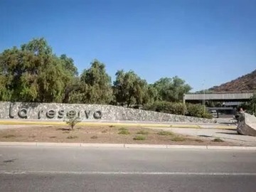 Venta / Parcela / Colina