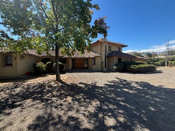 Venta / Parcela / Colina