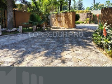 Venta / Parcela / Colina