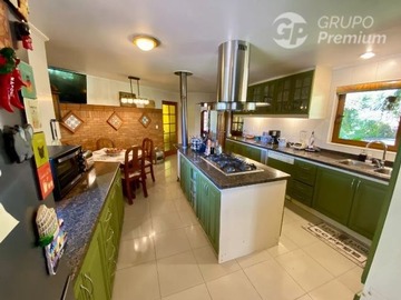 Venta / Parcela / Colina