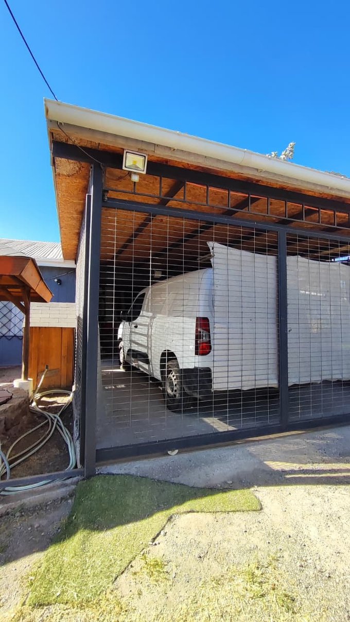 estacionamiento techado