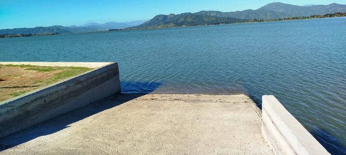 area comun con lago propio