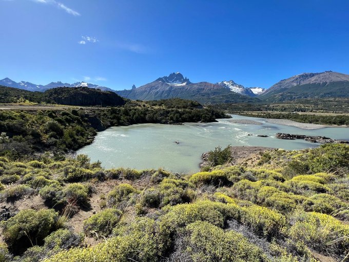 Fotografía desde la propiedad, vista al Cerro Castillo