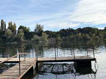 Muelle privado sobre el río Rahue