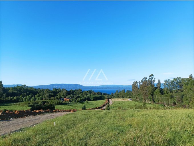 Fantásticas parcelas con vista panorámica al lago Villarrica y a minutos del colegio Alemán!!!