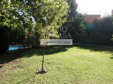 Venta / Sitio / La Reina