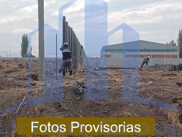 Venta / Terreno Industrial / Lampa