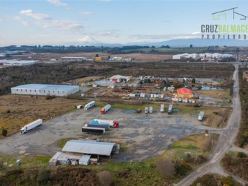 Venta / Terreno Industrial / Puerto Varas