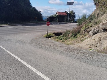 Cruce, conexión asfalto, ruta costera.