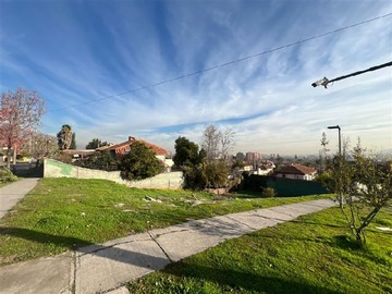 Venta / Terreno / Las Condes