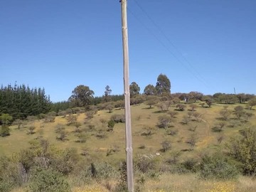 LUZ ELÉCTRICA EN TERRENO