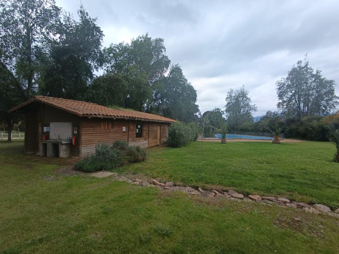 Zona de duchas y baños