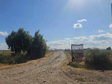 Venta / Terreno / Retiro