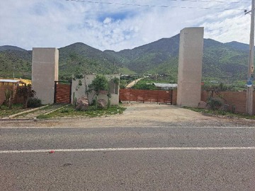 Venta / Terreno / Vicuña
